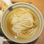 Udonya Rokka - お出汁と麺が輝いてる！