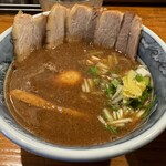 Dogenzaka Mammoth - 濃厚味玉・肉入りつけ麺 1200円