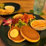 Lanapia Hawaiian cafe & dining - 