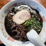 熊本らーめん 育元 - 料理写真:熊本ラーメン（800円）