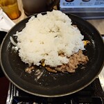 Torokeru Hamburger Steak Fukuyoshi Gifu Uzura Ten - そこにご飯を投入し