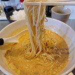 担担麺専門 たんさゐぼう - 麺リフトアップ