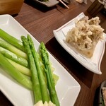 居酒屋 和ひろ - ゆでアスパラと舞茸天