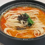 中国料理 四川 - 担々麺¥1800。