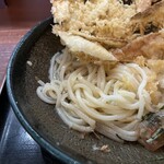 うどん豊前屋 官べえ - ほどよいコシの細麺