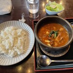 軽食＆ラーメン　こまがた - 料理写真:ビーフシチューとライス