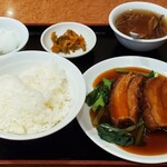 横浜中華街 景珍樓 - 豚バラ肉の角煮サービスランチ