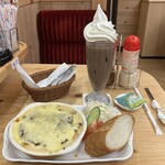 Komeda Coffee Ten Dotonbori Ten - 