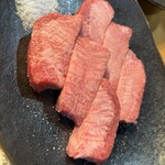 炭火焼肉じろう - 