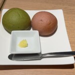 カフェ パンデロー - 2種類のパン