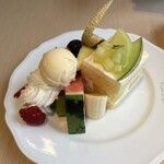 Kyobashi Senbikiya Fruit Parlour Daimaru Tokyo Ten - 