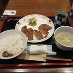 Gyutan Yaki Sendai Henmi Hanakoganei Ten - 