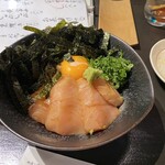 地酒と郷土料理 さわらや - さわらのヅケ丼