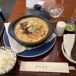 Azabu Sabou Hikarigaoka Ten - 土鍋煮込み担々麺