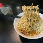 豚ラーメン - 麺リフトしてみました