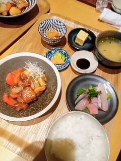 Harura - 選べるメイン定食(酢豚)