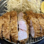 Tonkatsu Aoki no Curry Ya Ippekoppe Kitasenju Ten - かたロースかつ　小さい...