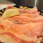 和牛焼肉ホルモン 焼肉まる権 - 「黒毛和牛A5涙の赤字カルビ（塩レモン）¥528-（税込）」