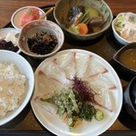 Japanese cuisine Unkai - 