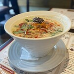 ZEN ROOM - 豆乳白胡麻担担麺