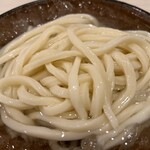 こがね製麺所 - 北海道産高級小麦を使用したうどんは腰があり美味しいです。