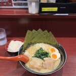 yokohamaiekeiramen akaya Arai Yakushi Sen Ten - 