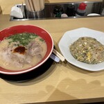 Mohican Ramen Hakata Deitosu Ten - 