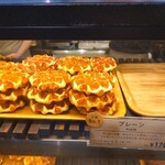 MR.waffle & stand Akihabara Metoropia Ten - 