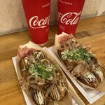 Acchichi Honpo Tsutenkaku Ten - 見た目一緒だけどソースと醤油味