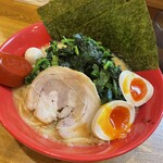 横浜家系ラーメン 赤家 - 