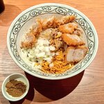 Spice Curry Shunka To - 「博多ラーメンでぶちゃん」考案とんかつまぜそば。