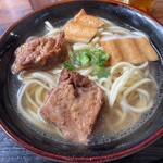 お食事処 じんく屋 - 軟骨ソーキそば850円