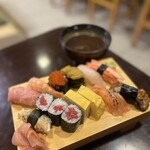 Yoshino Sushi - 