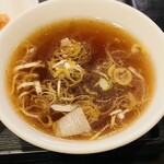 三松会館 - 中華スープ