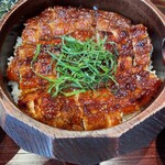 Unagi no Kanemitsu Chunichi Biru Ten - 