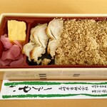 ニューデイズミニ - 料理写真:とり重（¥700税込）