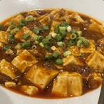 Ryuen kaku - 四川風麻婆豆腐定食＋鶏肉サラダ　980円（税込）