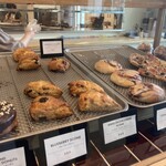 BAKERY & COMMUNITY LOUNGE - 