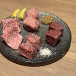 Yakiniku Nikugatou Chibaekimaeten - 