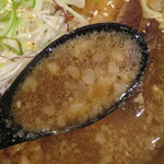 味噌ラーメン百庵 - とろとろ角煮らーめん/スープ