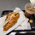 & COFFEE MAISON KAYSER - おまけに焼き菓子が着きました