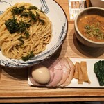 Guri Tora Home Made Noodle Ion Moru Nagoya Domu Mae Ten - 