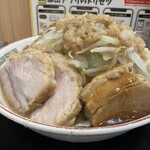 Ramen Butayama Yono Motomachi Ten - トロトロ柔らか豚2枚と豚角煮