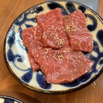 焼肉ホルモン大衆酒場 真 肉焼屋 - 