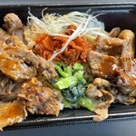 Niku no Yama Gyu Kameido Ten - 焼きしゃぶ豚&牛カルビ　600円(肉の日)