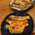 Gyoza to Nikomi Sakana-ya Sushi Shin - 