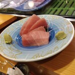 Sushi to Tempura Toro Ichi - 中トロ。