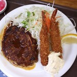 Kitchen Yorozuya - 「ハンバーグ & エビフライ定食」1300円