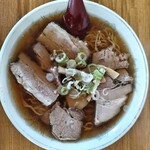 ラーメンの店みよし - 料理写真:とてもバランス良く美味しいチャーシュー麺です！