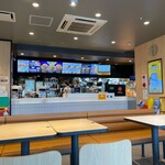 McDonald's Okuraya Inta- Ten - 店内